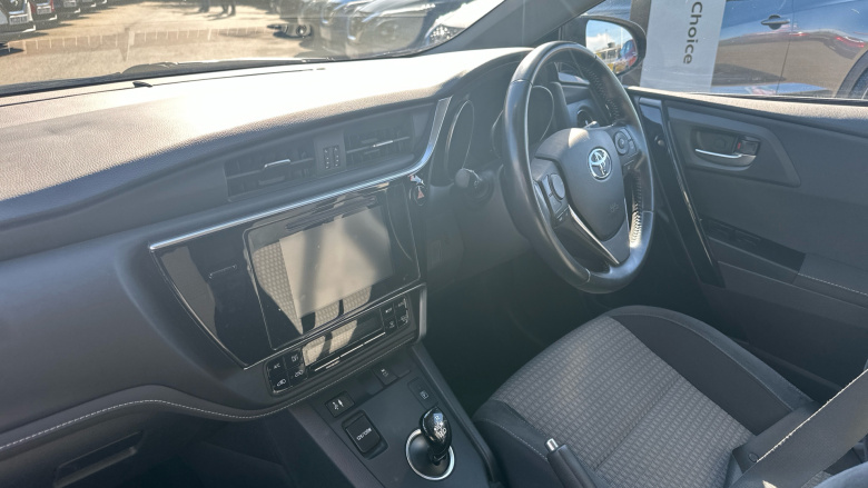 Toyota Auris 1.8 Hybrid Design TSS 5dr CVT [Nav] Hybrid Hatchback